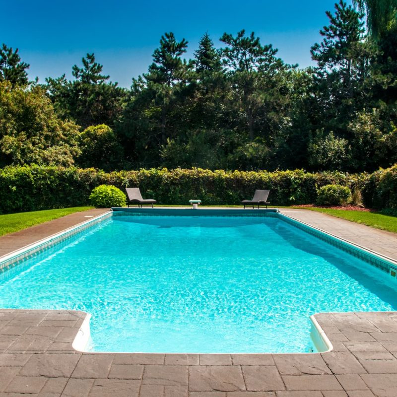 Comment cr&eacute;er un espace convivial autour de sa piscine pour en profiter toute l&rsquo;ann&eacute;e ? Erstein