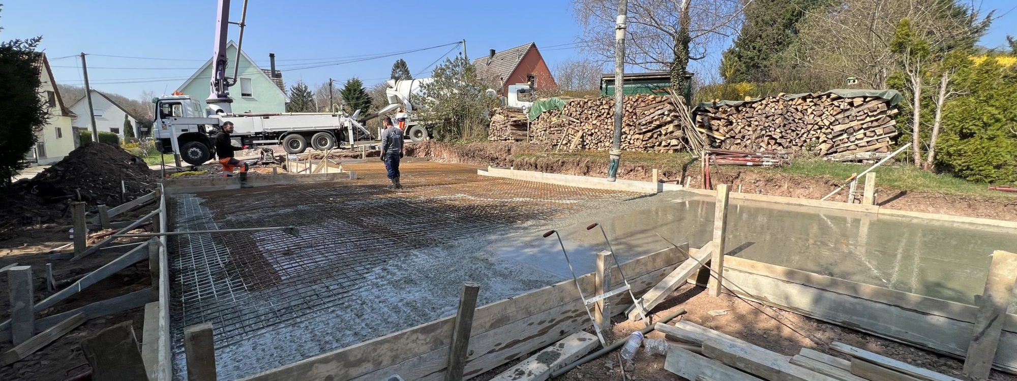 Travaux de terrassement sur les environs de Strasbourg et Haguenau dans le Bas-Rhin Schiltigheim